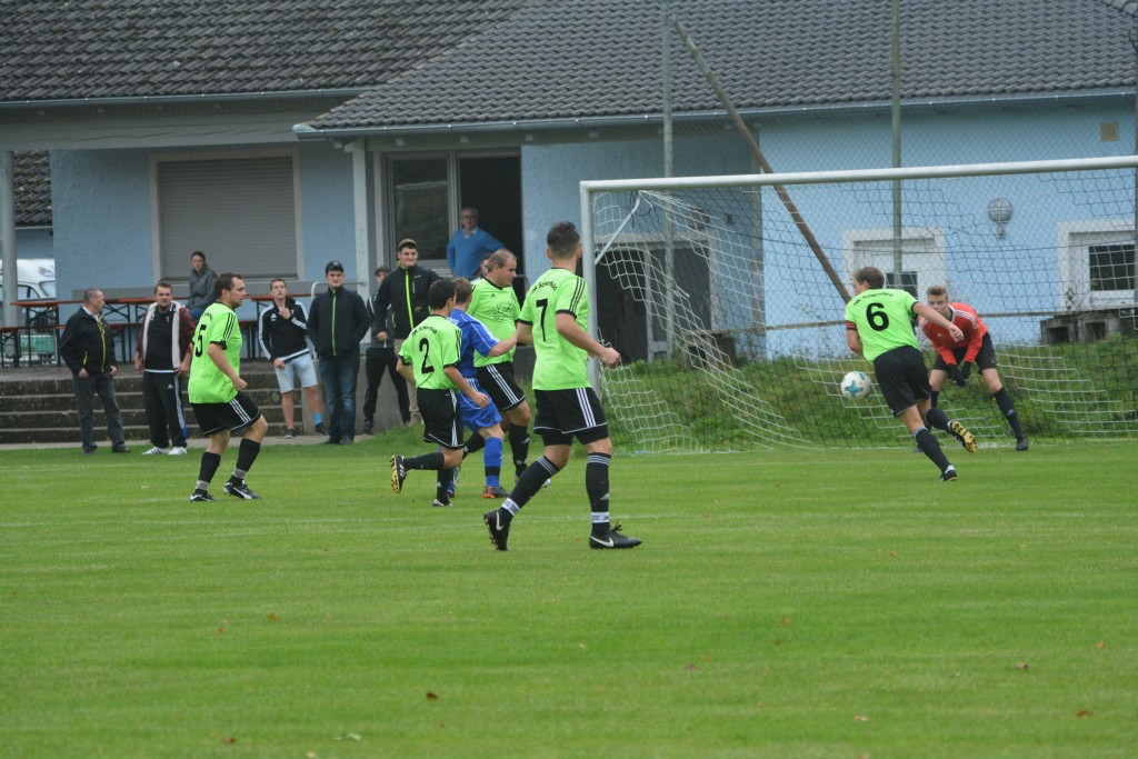 2018-09-23 SG Schernfeld/Obereichstätt II - SF Bieswang 2-0
