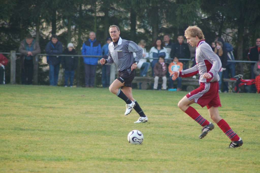 2006-11-19 SF-Bieswang - FC/DJK-Weißenburg 4:2